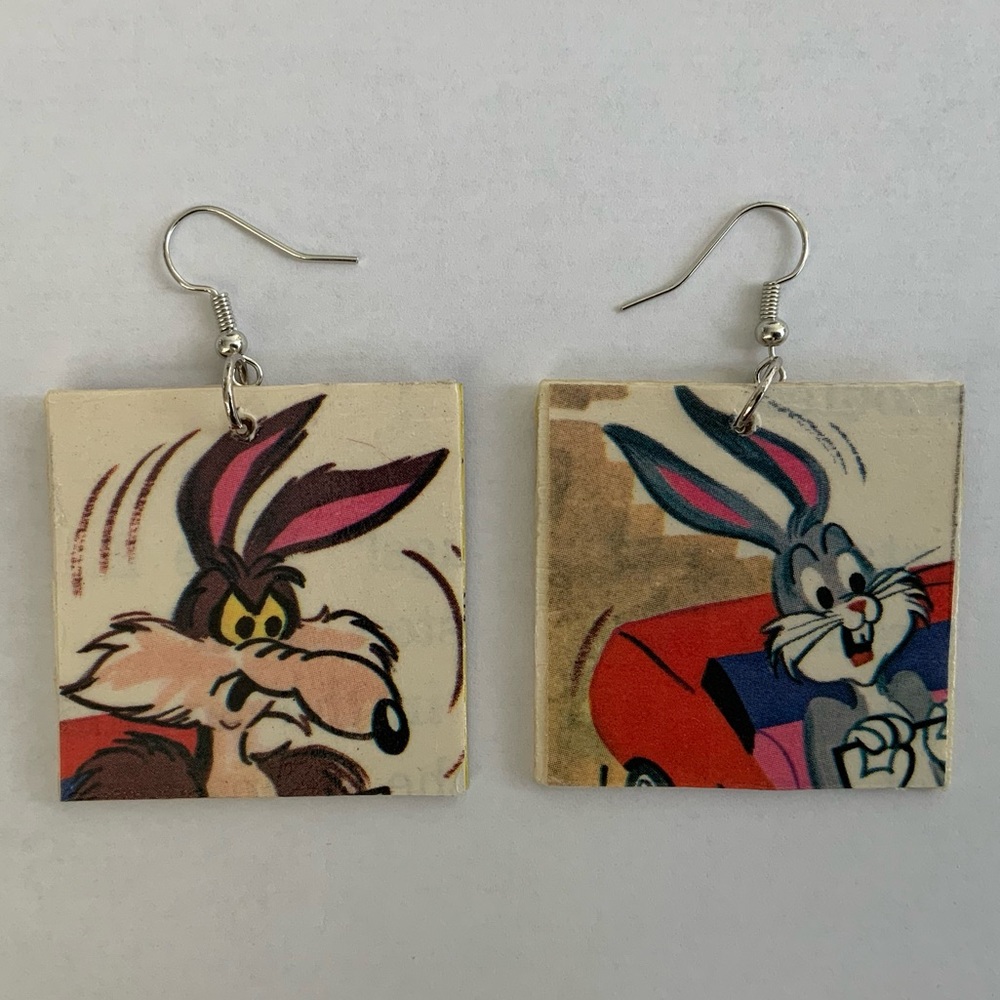 Vintage Bugs Bunny and Wile E Coyote Earrings